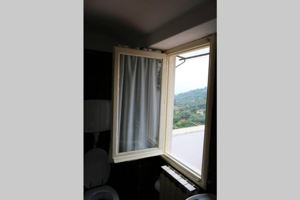 Countryhouse Traversa Du Furnu Imperia Exterior photo